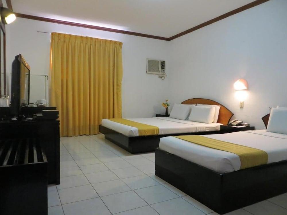 Paragon Suites Cebu Exterior foto